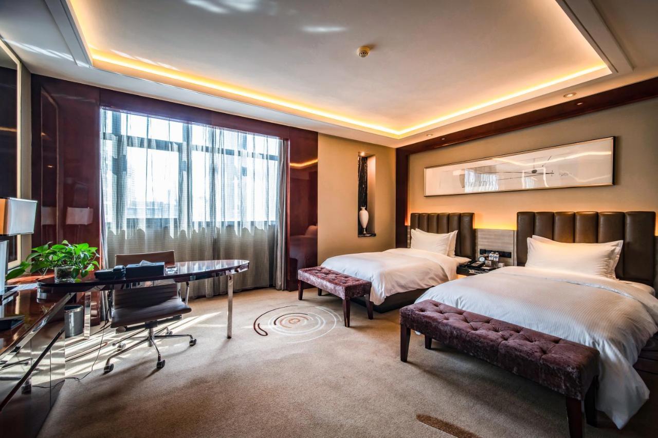 Ramada Changzhou North Hotel Exteriör bild
